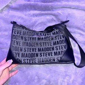 Super cute Steve Madden purse
